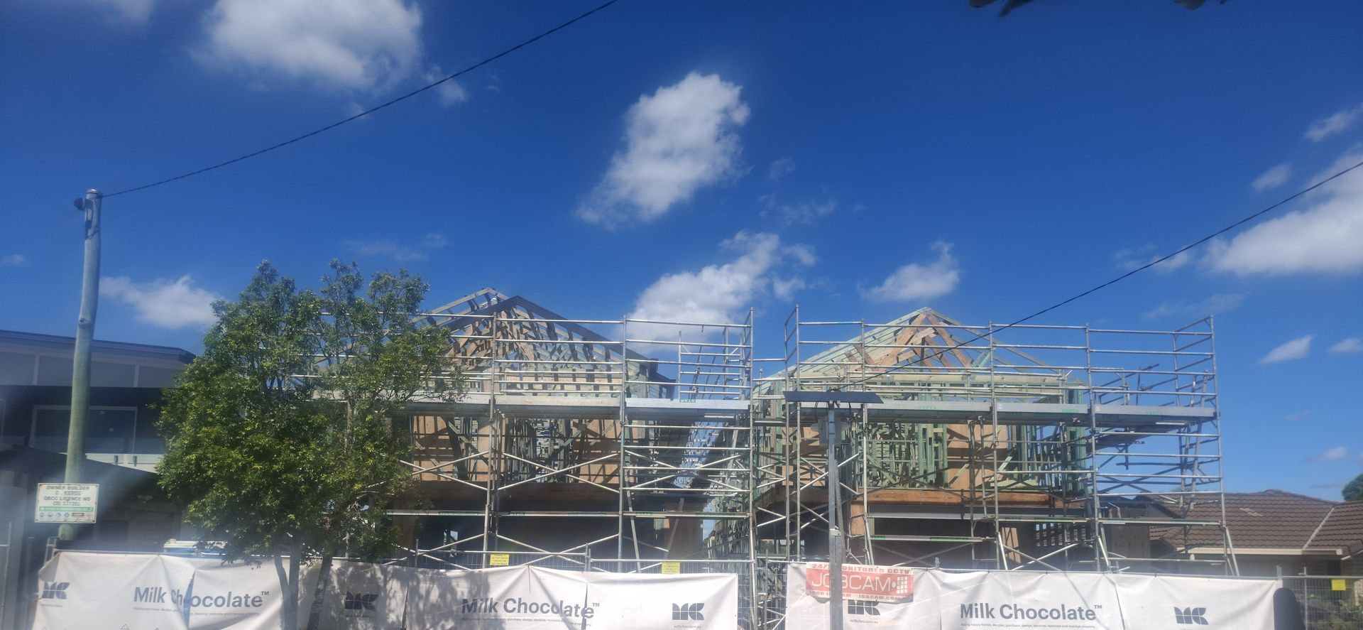 Frames and trusses up