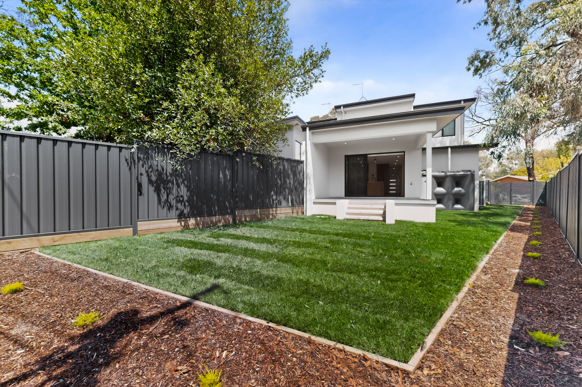Scullin, ACT knockdown, subdivide, duplex build photo 2