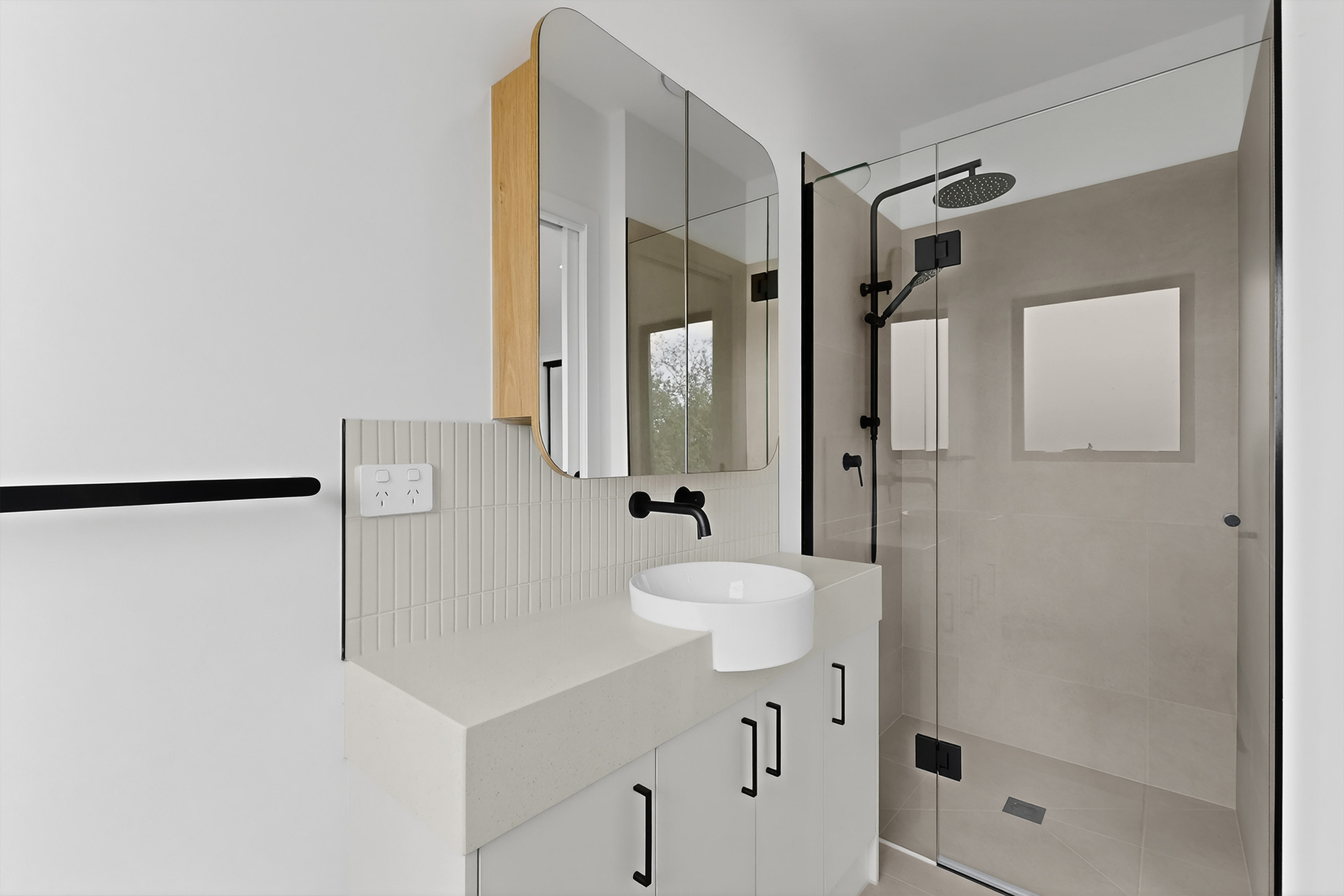 Thornbury, VIC subdivide and build 1 new dwelling photo 5